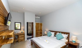 Bale Sampan Bungalows