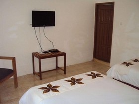 Banana Leaf Bungalows