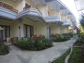 Coral Beach 2 Bungalow