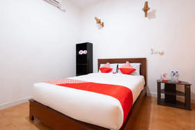 Gili Hill Cottage by OYO Rooms
