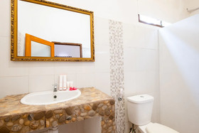 Gili Hill Cottage by OYO Rooms