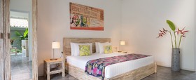 Gili Khumba Villas