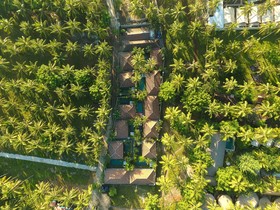 Gili Khumba Villas