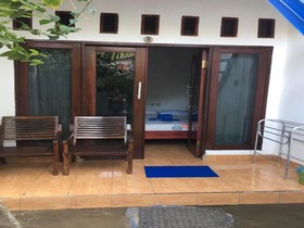 Gili Turtle Beach Resort