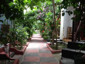 Gili Turtle Beach Resort