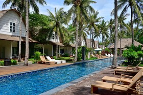 Jambuluwuk Oceano Resort Gili Trawangan