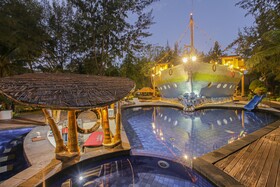 Jambuluwuk Oceano Resort Gili Trawangan