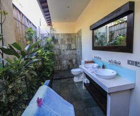 Kelapa Luxury Villas