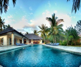 Kelapa Luxury Villas