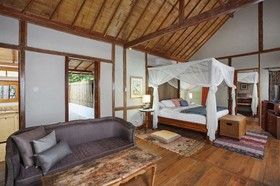 Laguna Gili Beach Resort