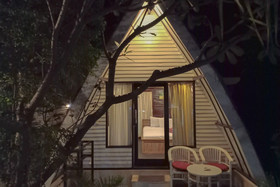 Ozzy Cottage & Bungalow by OYO Rooms
