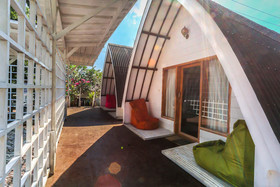 Ozzy Cottage & Bungalow by OYO Rooms