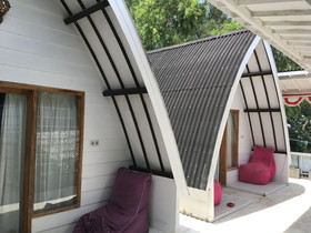 Ozzy Cottages & Bungalows