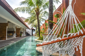 Pesona Beach Resort And Spa
