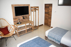 Pesona Beach Resort And Spa