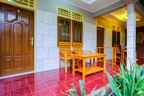 Pondok Lita by OYO Rooms