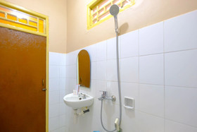 Pondok Lita by OYO Rooms