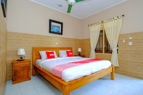 Pondok Lita by OYO Rooms