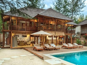 The Gili Beach Resort