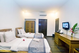 Royal Regantris Villa Karang