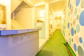 White House by OYO Rooms