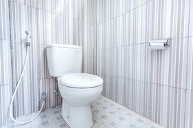 White House by OYO Rooms