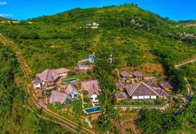 Blue Monkey Villas