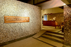 Cocotinos Sekotong Beach Resort