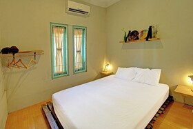 Kamar Lombok By OYO