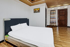 Panorama Rinjani Lodge by Oyo