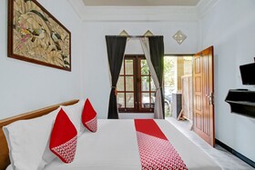 Adhya Guest House by OYO
