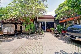 Adhya Guest House by OYO