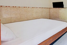 Astri Homestay By OYO