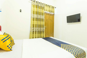 Khanida by OYO Rooms