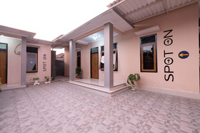 TNC Residence by OYO Rooms