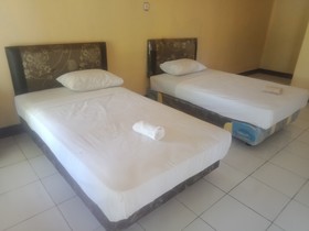 E-dotel Anjani Homestay