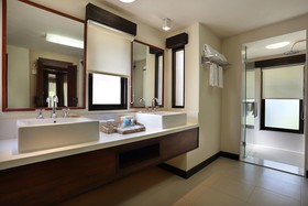 Novotel Lombok Resort and Villas
