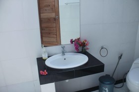 The Place Bungalow & Restaurant Sekotong