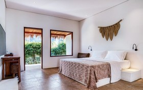 Amber Lombok Beach Resort