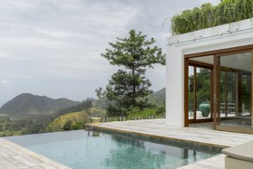 Selong Selo Resort and Residences