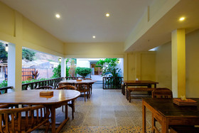 Sengkunyit Bukit Hotel by OYO Rooms
