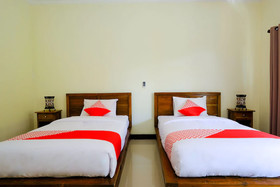 Sengkunyit Bukit Hotel by OYO Rooms