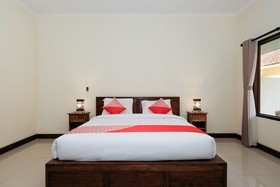 Sengkunyit Bukit Hotel by OYO Rooms
