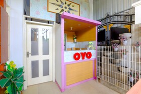 Green Valley House by Oyo Rooms