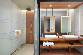 Katamaran Hotel & Resort