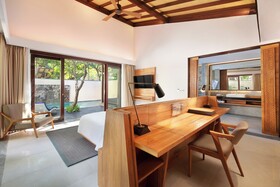 Katamaran Hotel & Resort