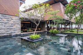 Katamaran Hotel & Resort