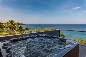 Katamaran Hotel & Resort