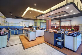 Katamaran Hotel & Resort