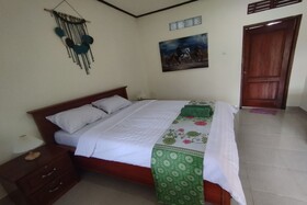 Spot On 93739 Insanta Hotel